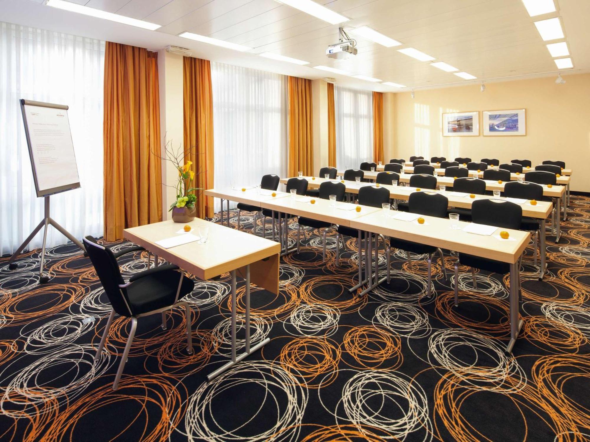 Moevenpick Hotel Nuernberg Airport Luaran gambar